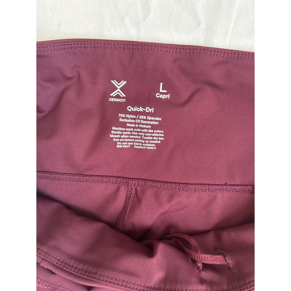 Xersion Quick-Dri Capri Leggings Womens Mesh Zipper Pockets Marion reflectors - Picture 3 of 6